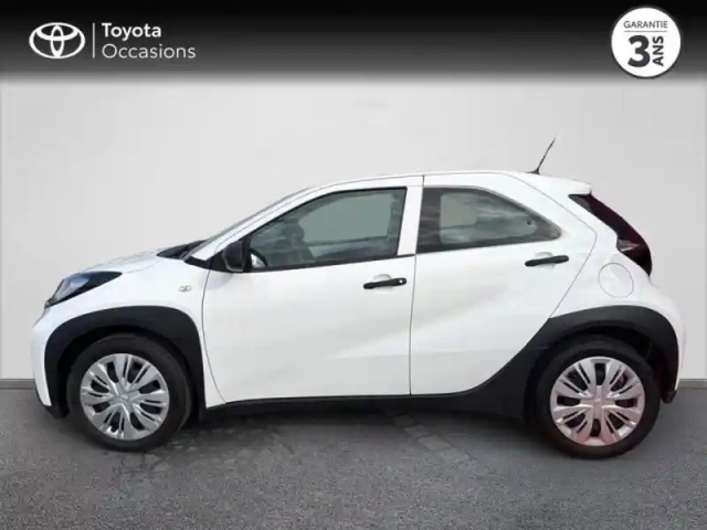 Toyota Aygo X 1.0 vvt-i 72ch active business my23 — photo 3