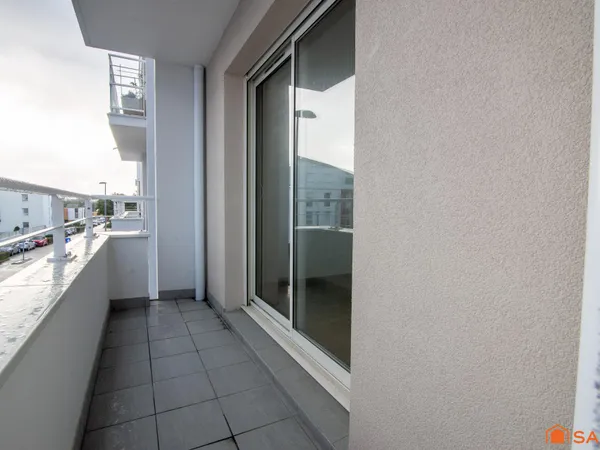 Orvault T2 de 44m2 grand balcon et garage