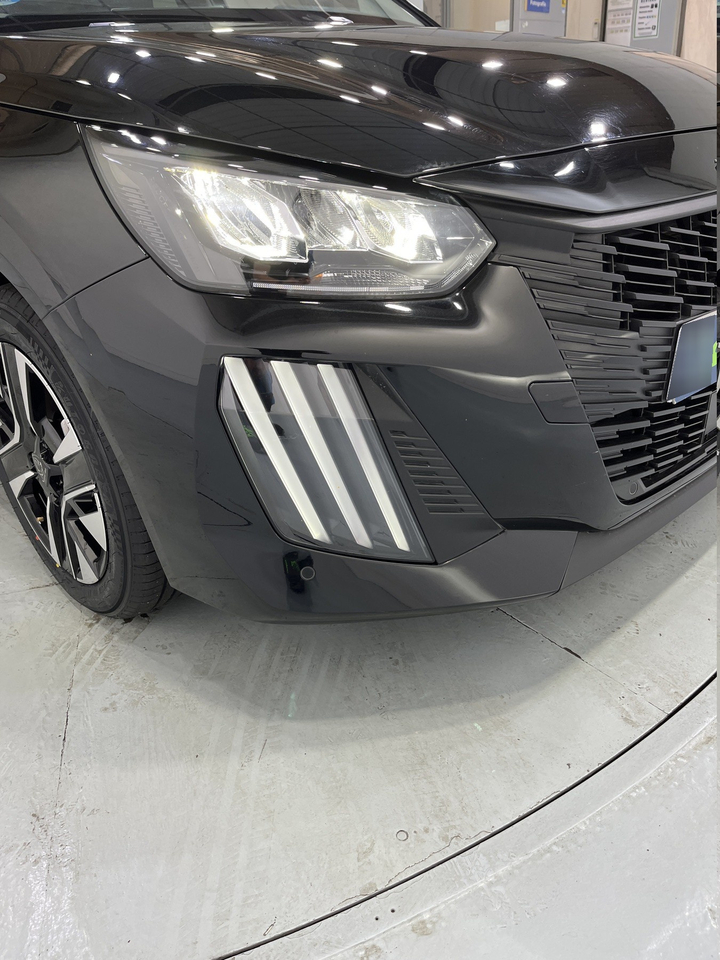 Peugeot 208 — photo 49
