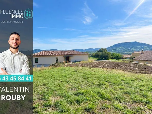 Terrain constructible 1007 m²