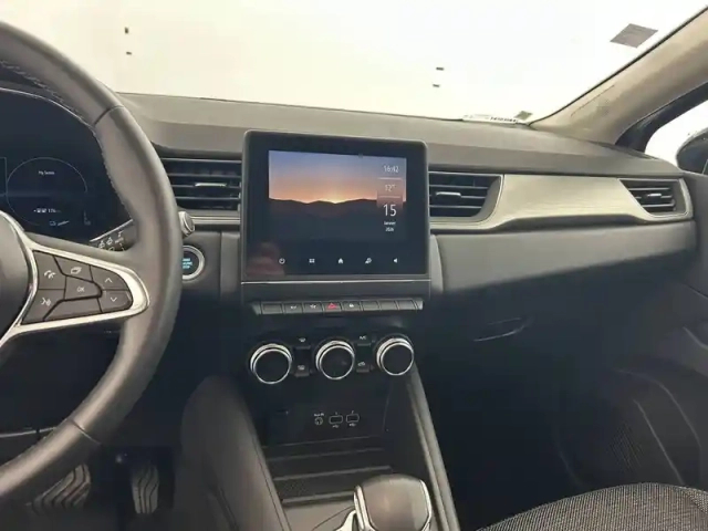Renault Captur e-tech plug-in 160 — photo 54