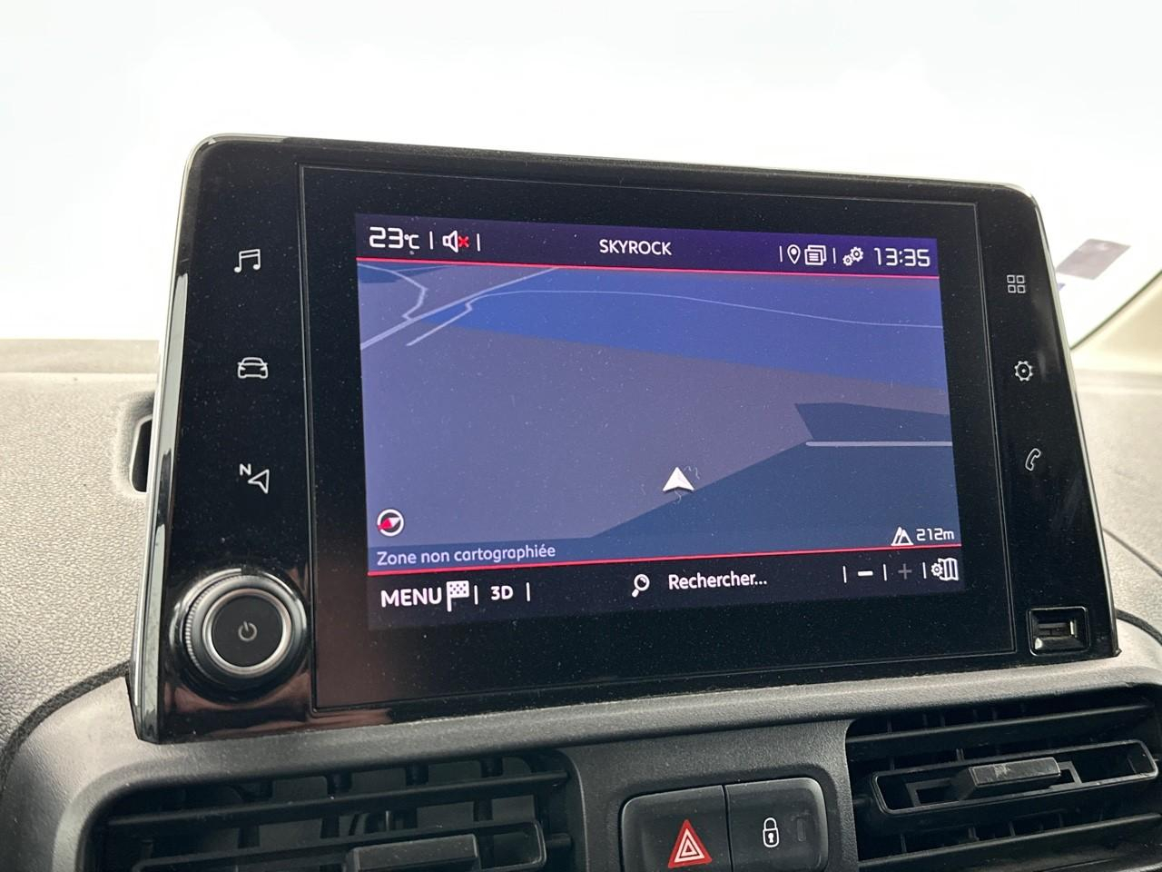 Citroën Berlingo van m 650 bluehdi 100 s&s bvm6 driver — photo 10