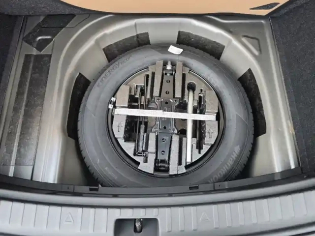 Skoda Scala 1.0 tsi evo 2 116 ch bvm6 — photo 10