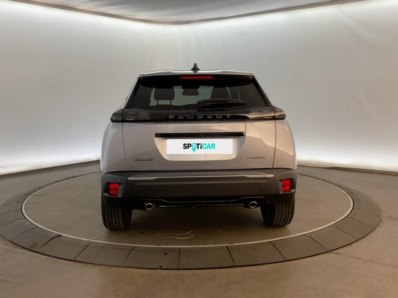 Peugeot 2008 hybrid 145 ch e-dcs6 allure — photo 5