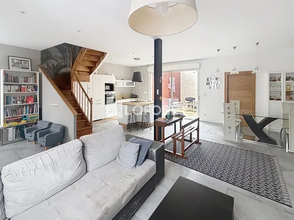 Maison 5 pièces 106 m²