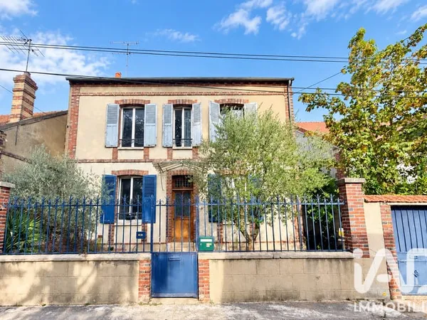 Maison 8 pièces 141 m²