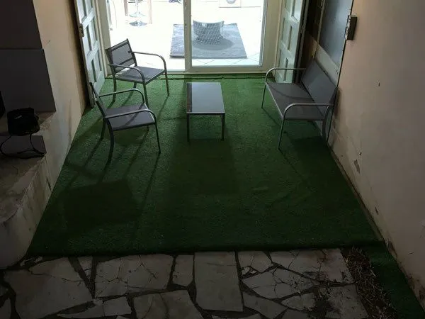 🏡 à louer - studio meublé avec grande terrasse couverte - valence