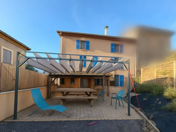 Maison 6 pièces 137 m²