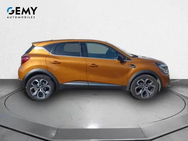 Renault Captur tce 140 - 21 — photo 46
