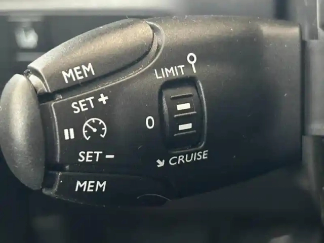 Citroën C3 1.2 puretech 83ch s&amp;s you! — photo 9