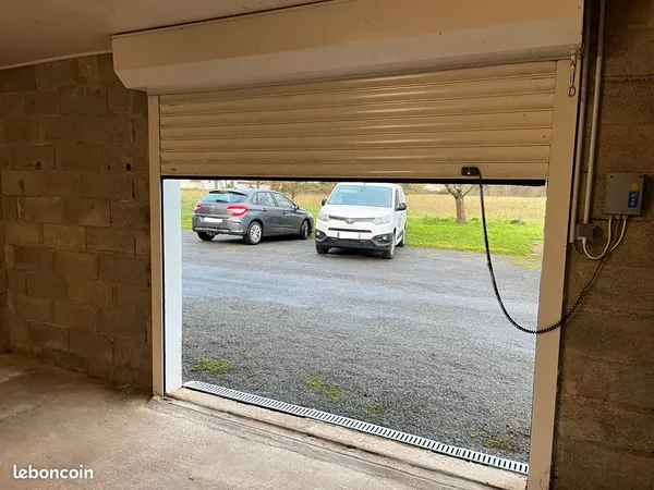Location garage / box Challans