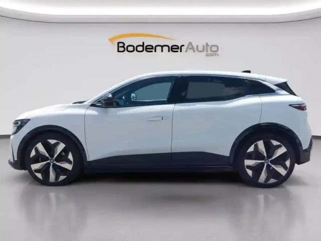 Renault Megane e-tech ev60 220 ch super charge — photo 2