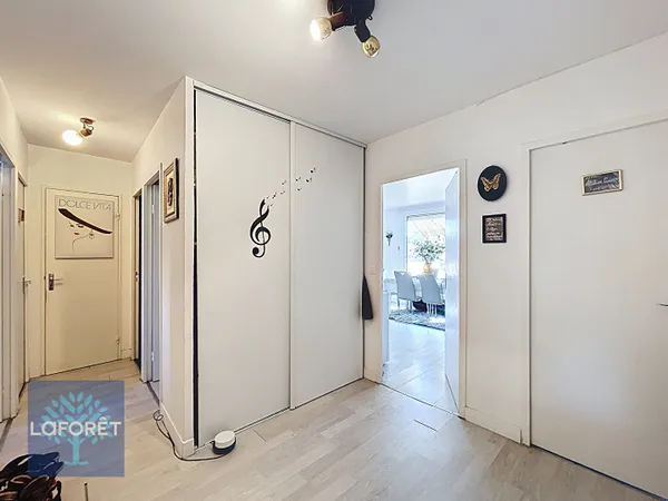Appartement 4 pièces 79 m²