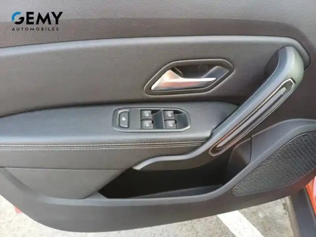 Dacia Duster eco-g 100 4x2 — photo 44