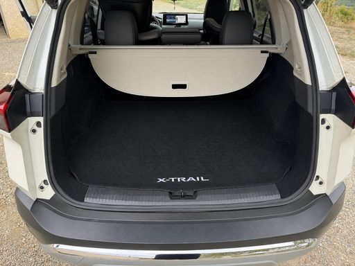 Nissan X-Trail 1.5 DIG-T 213 e-power e-Force 4WD - Tekna – 2023 – 71941 km – Hybride essence – Boîte Automatique — photo 42
