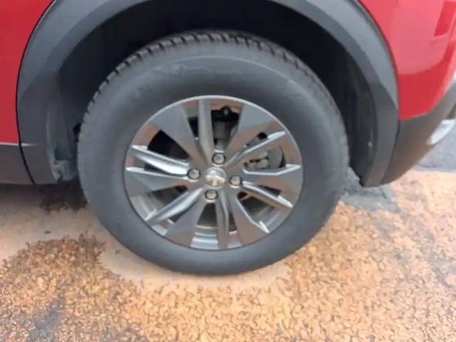 Peugeot 2008 puretech 100 s&amp;s bvm6 — photo 19