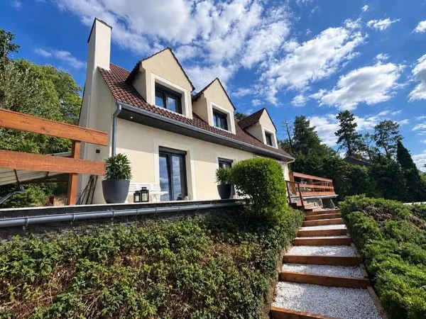 Demeure 12 pièces 230 m²