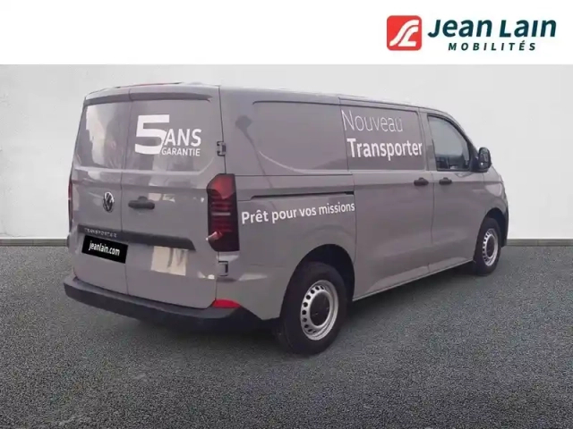 Volkswagen Transporter van l1h1 2.0 tdi 150 bvm6 — photo 5