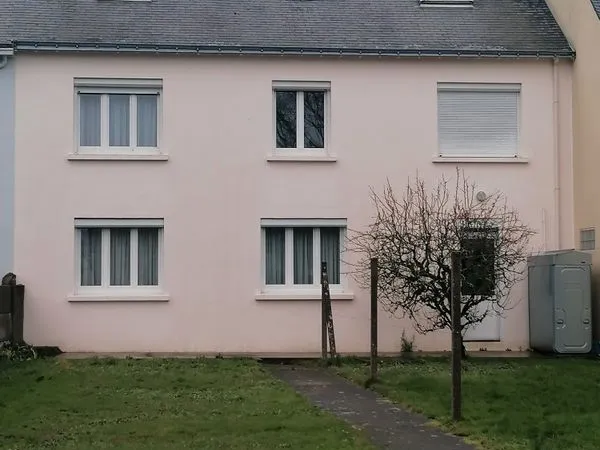 Particulier vend maison 8 pièces 30 mn de Saint Nazaire 15 mn de la plage