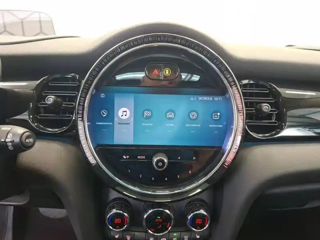 Mini Mini hatch 3 portes cooper 136 ch dkg7 — photo 17