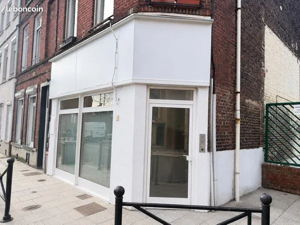 Local 13 m² à partager - Cabinet pluridisciplinaire (septembre 2026)