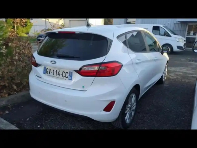 Ford Fiesta 1.0 flexifuel 95ch titanium business 5p — photo 1