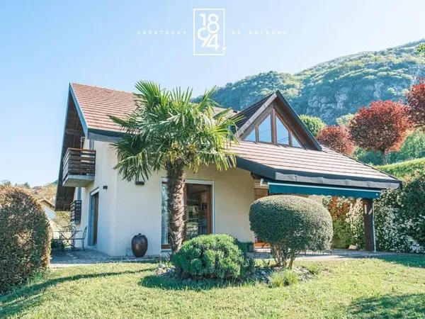 Maison 3 pièces 105 m²