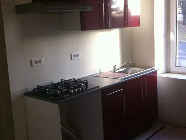 Loue appartement rez de chaussee
