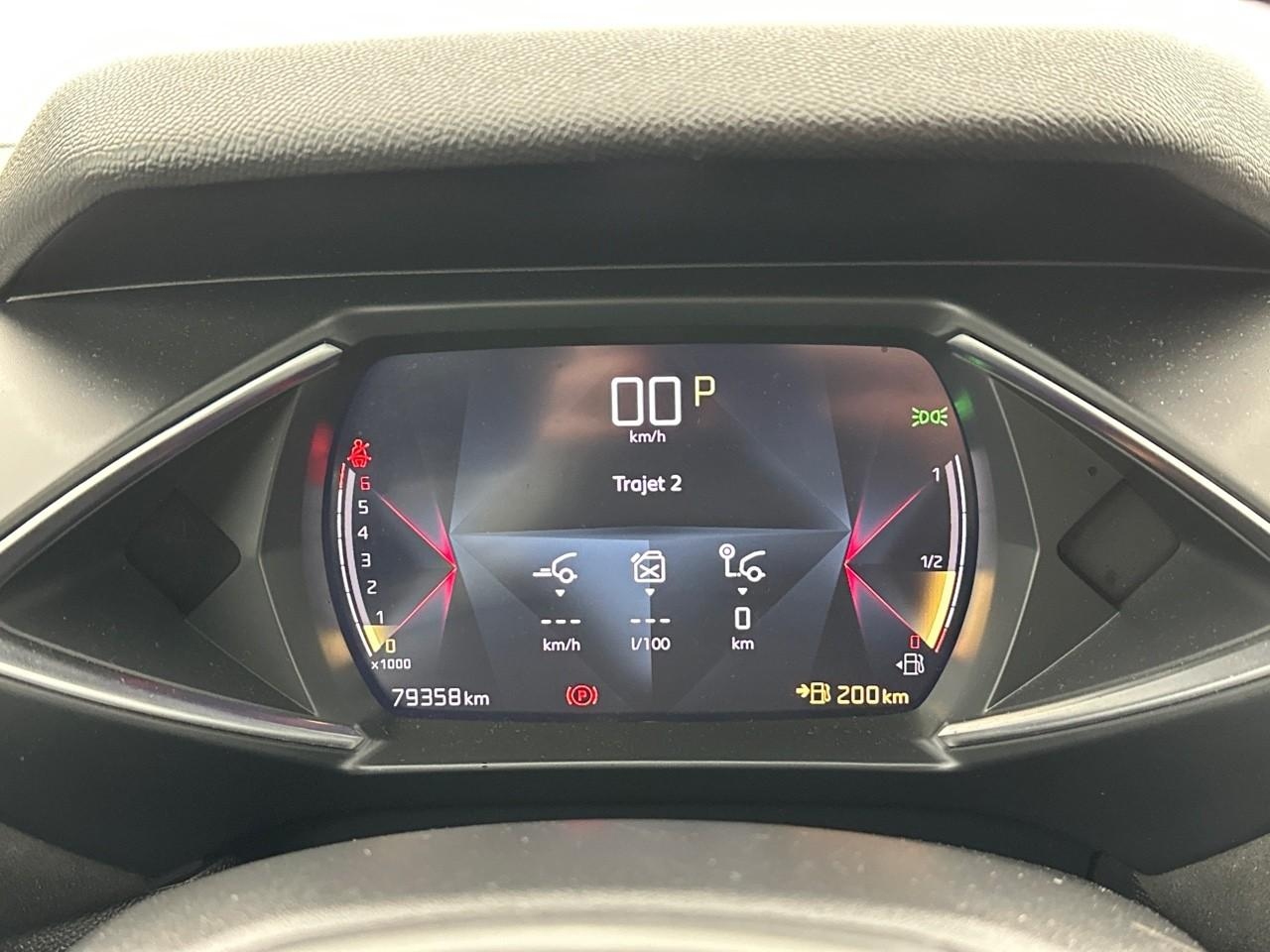 Ds Ds 3 crossback puretech 155 eat8 performance line+ — photo 22