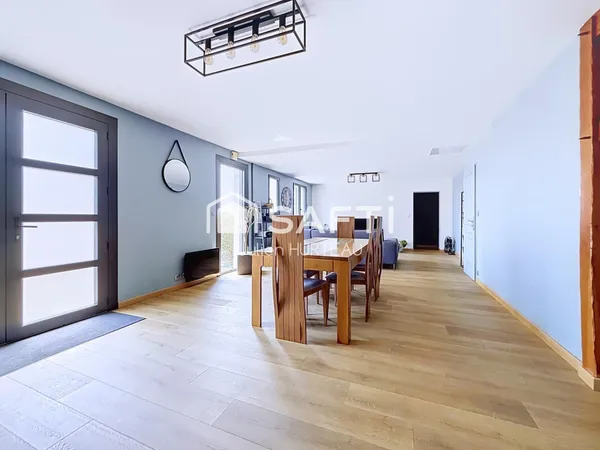 Maison rénovée avec vue sur la campagne