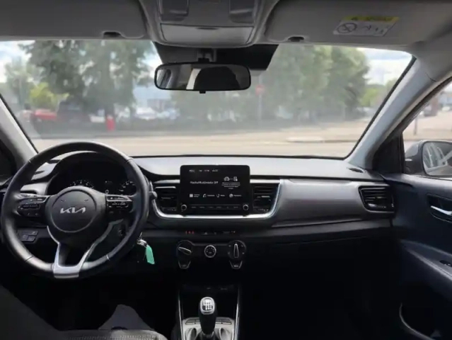 Kia Stonic 1.0 t-gdi 100 ch bvm6 active — photo 5