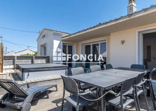 Maison 5 pièces 154 m²