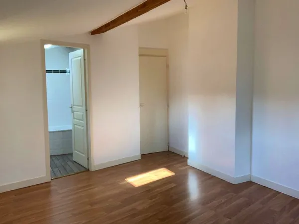 Loue maison 70m² Ste Foy/Lyon