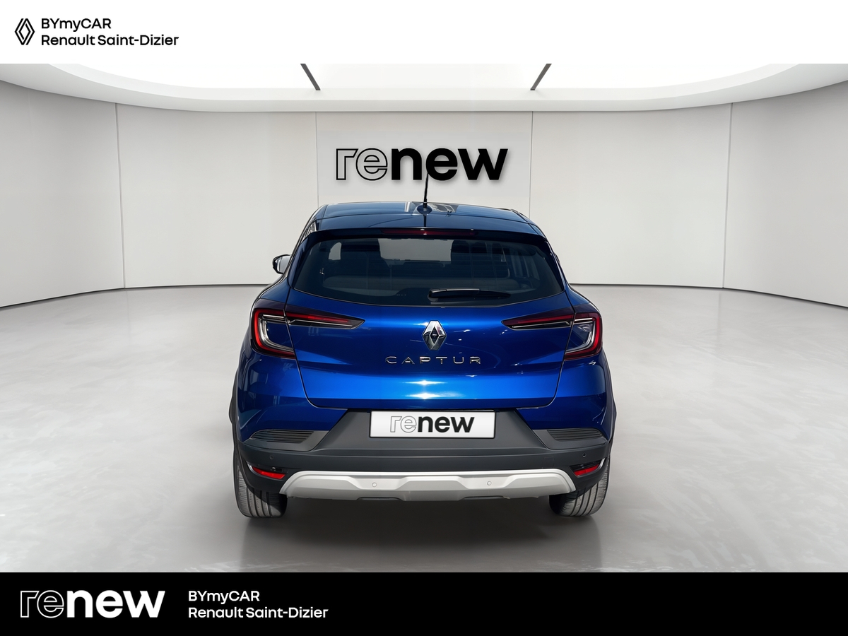 Renault Captur TCe 140 - 21 — photo 4