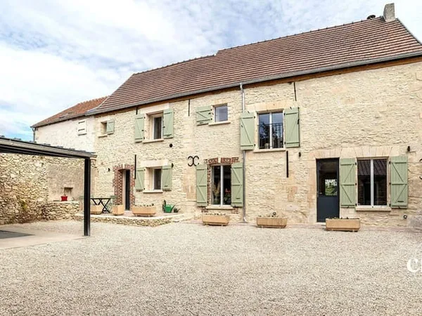Maison 6 pièces 209 m²