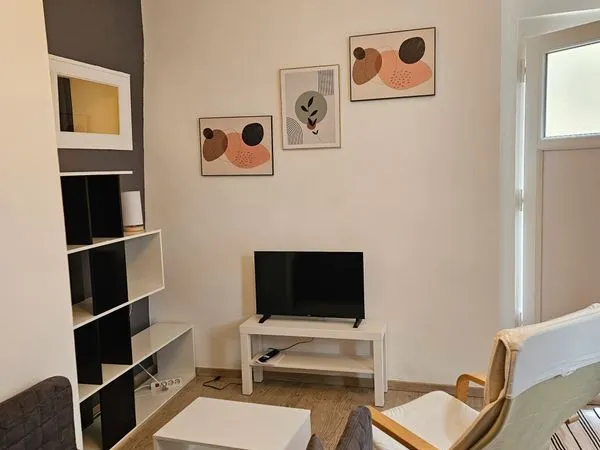 Bel appartement 2 pièces rénové au centre ville