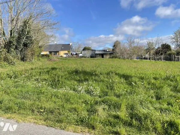 Terrain 380 m²