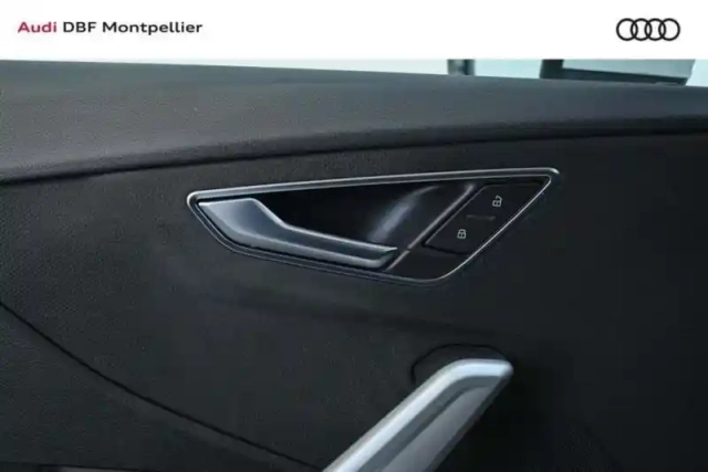 Audi Q2 30 tdi 116 s tronic 7 advanced — photo 8