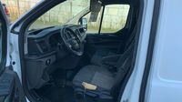 Ford Transit Custom 260 L1H1 2.0 EcoBlue 105 Ambiente — photo 12