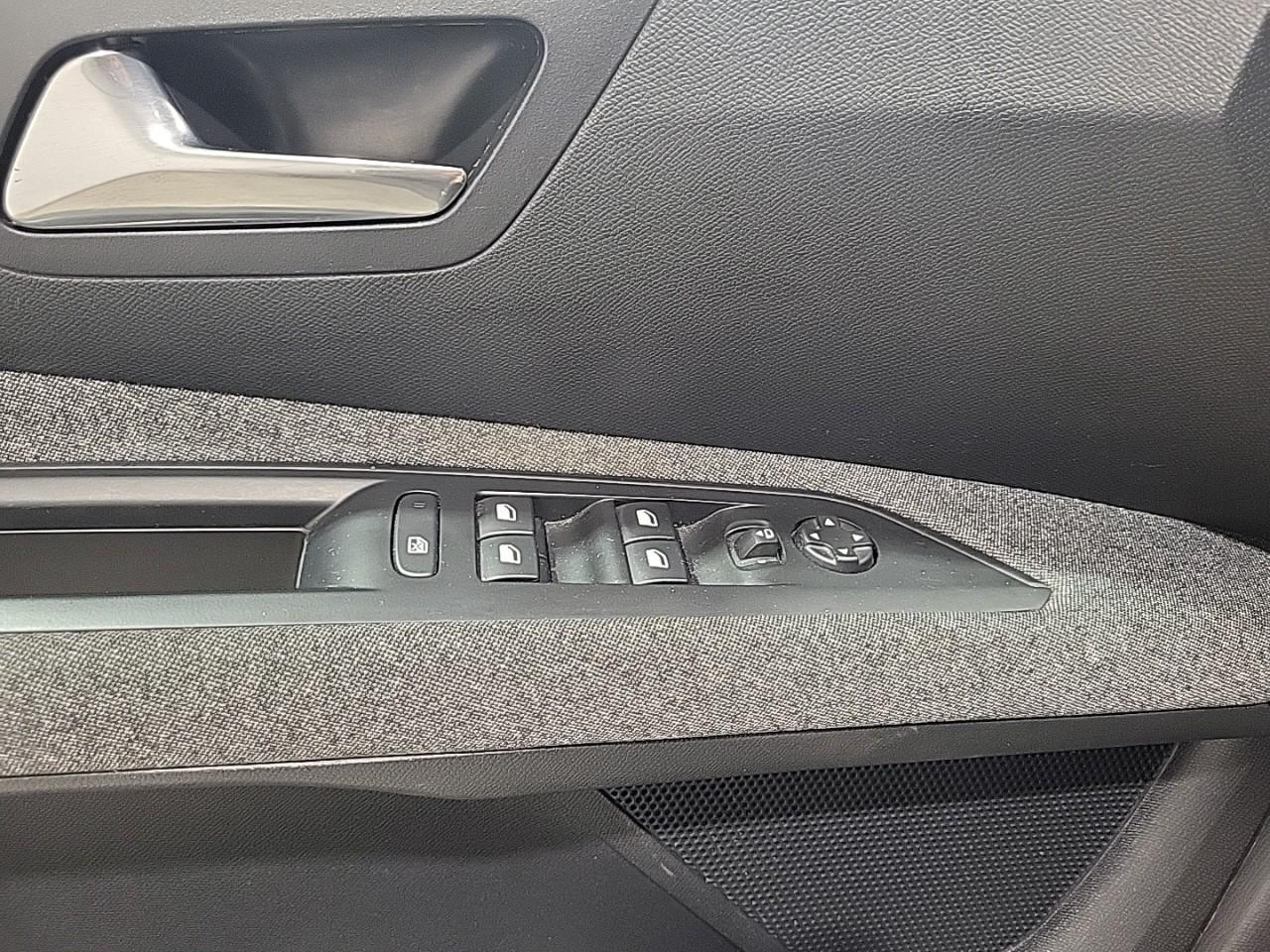 Peugeot 3008 bluehdi 130ch s&s eat8 active pack — photo 23