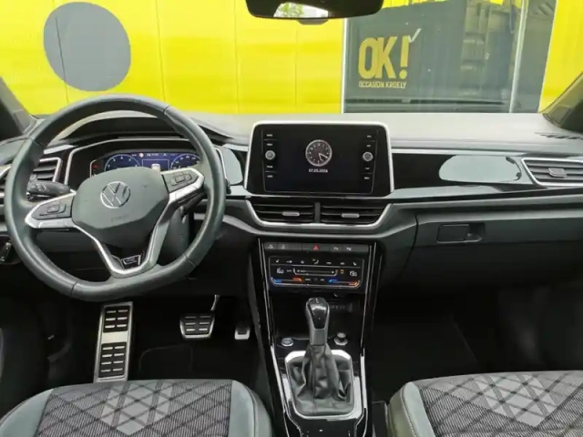 Volkswagen T-Roc r-line 1.5 tsi 150 ch dsg7 — photo 9