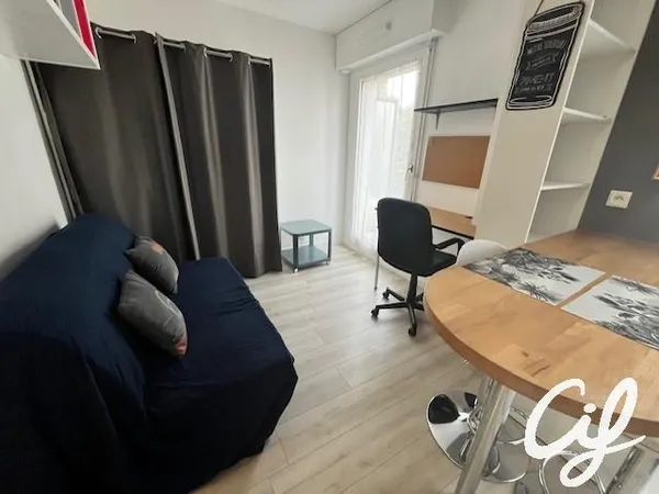 Appartement T1 NANTES Saint-Pasquier - 18.32 m2 488 Euros