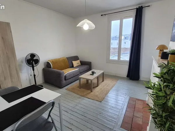 Studio 1 pièce 24 m²