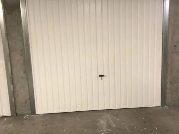 Garage à louer - sassenage