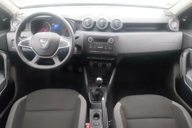 Dacia Duster blue dci 95 4x2 — photo 9
