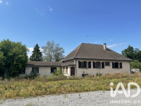 Maison 8 pièces 212 m²