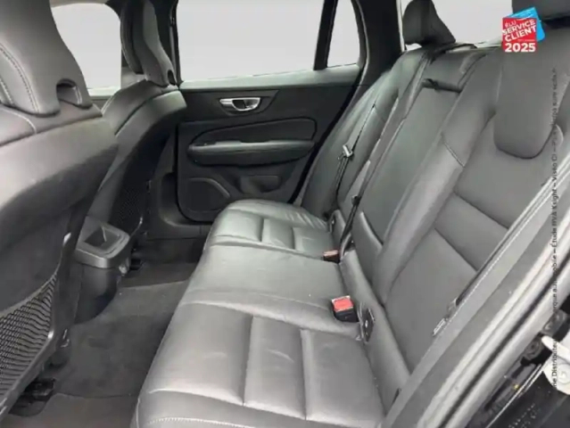 Volvo V60 b4 197ch plus style dark dct 7 sieges cuir gps camera carplay — photo 11