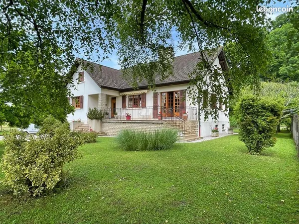 Maison 5 pièces 130 m²