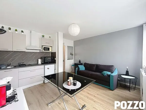 Studio 1 pièce 21 m²