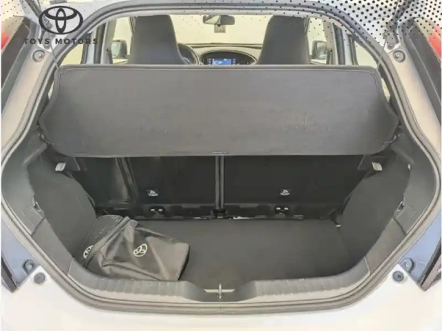 Toyota Aygo 1.0 vvt-i 72 dynamic — photo 11